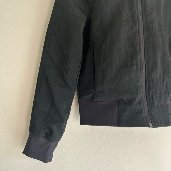 Lululemon Reversible Non-Stop Bomber Black - Picture 12 of 14